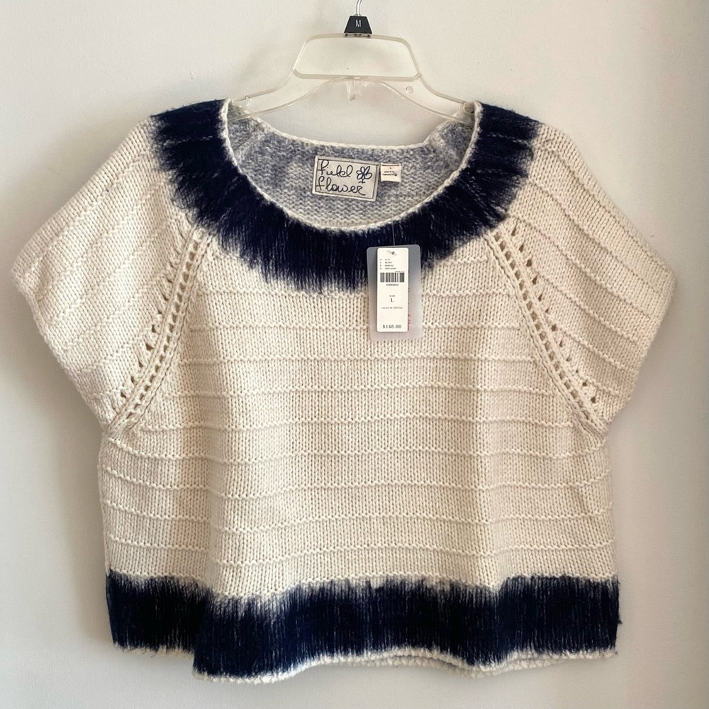 NWT. Field Flower - Ivory and Black Knit Sweater size L.